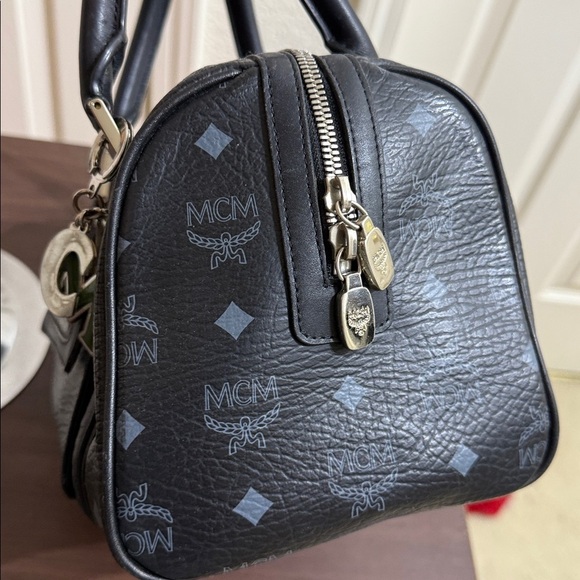 MCM Speedy Bag in Black Monogram - Picture 6 of 10